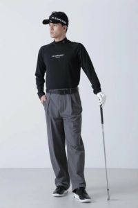 セントアンドリュースのハイネックシャツ