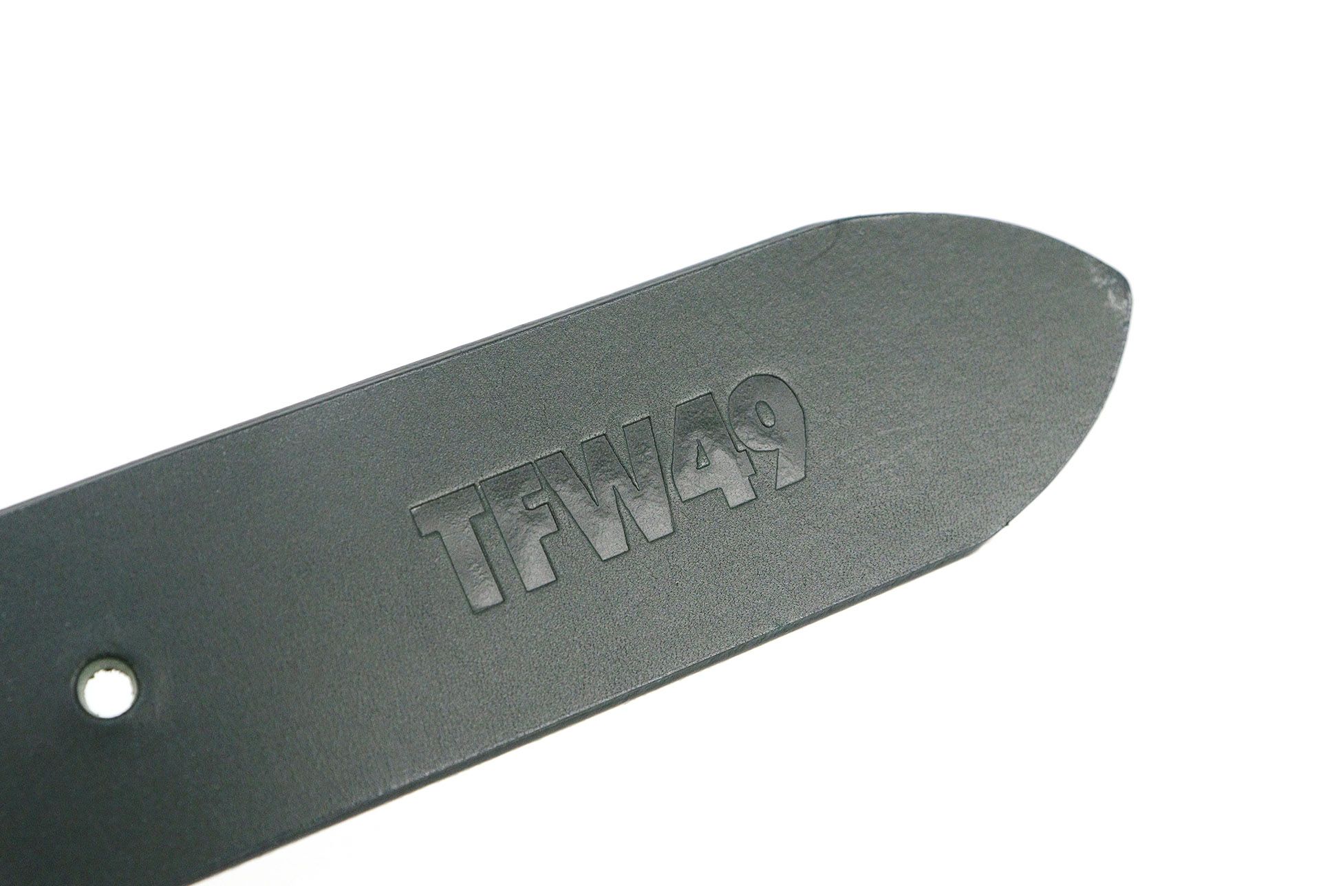 ティーエフダブリューフォーティーナインのベルト