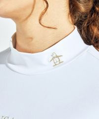 マンシングウェアのハイネックシャツ