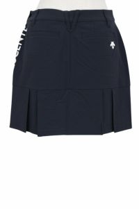 DESCENTE - 【新品タグ付き】DESCENTE GOLF スカート Mサイズ デサントゴルフ DESCENTE ゴルフ バックプリーツスカート