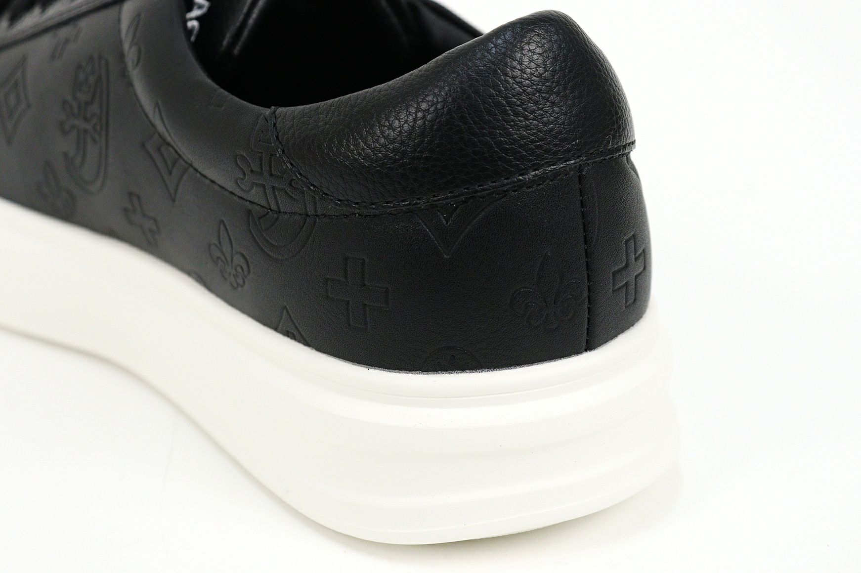 カステルバジャックのシューズ