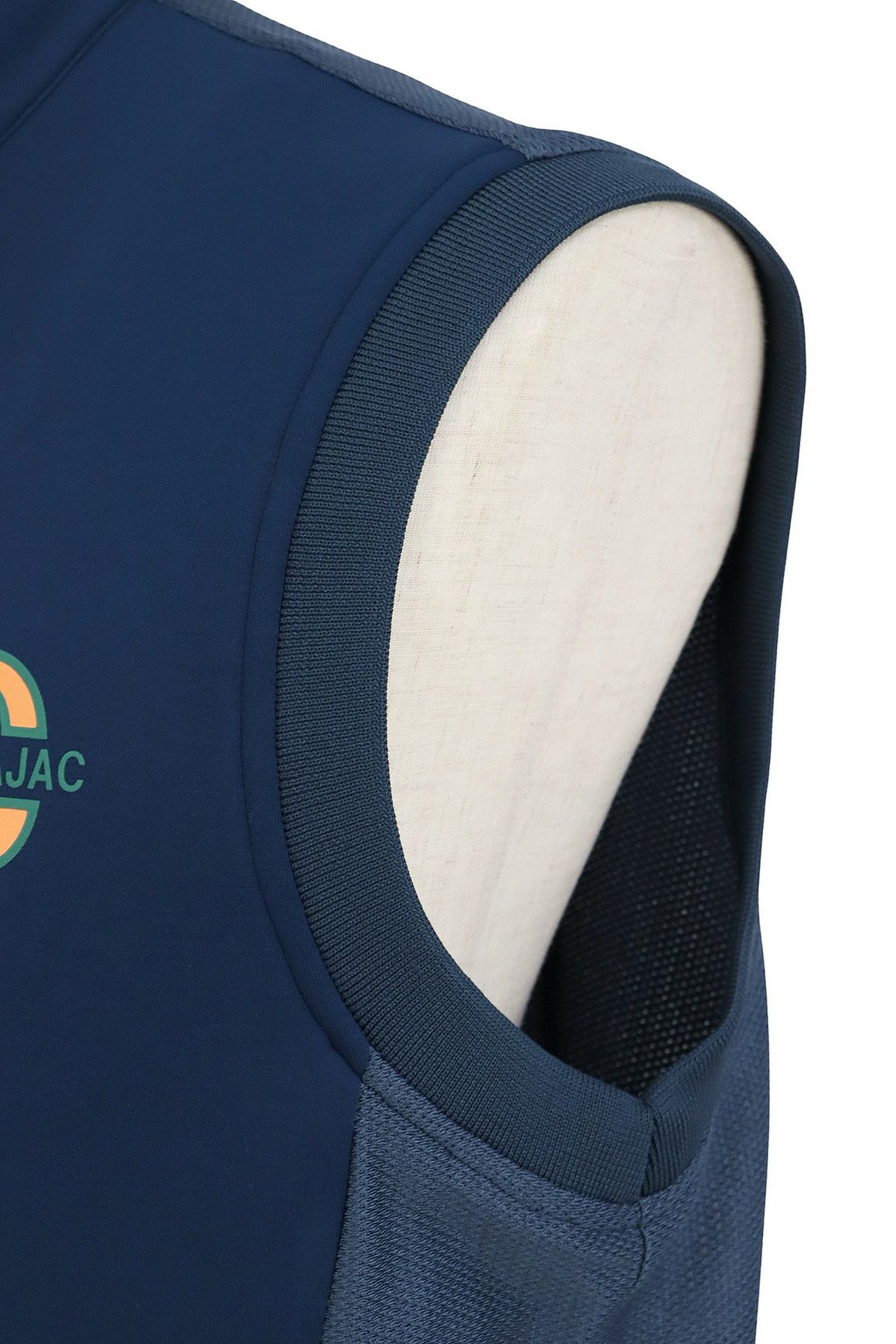 カステルバジャックのベスト