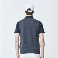 ヒールクリークのベスト
