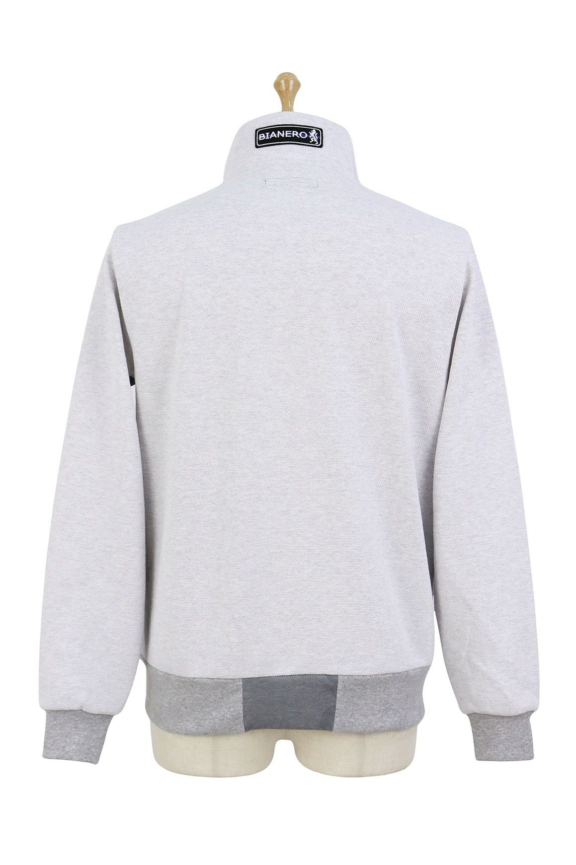 ラウラフェリーチェのブルゾン