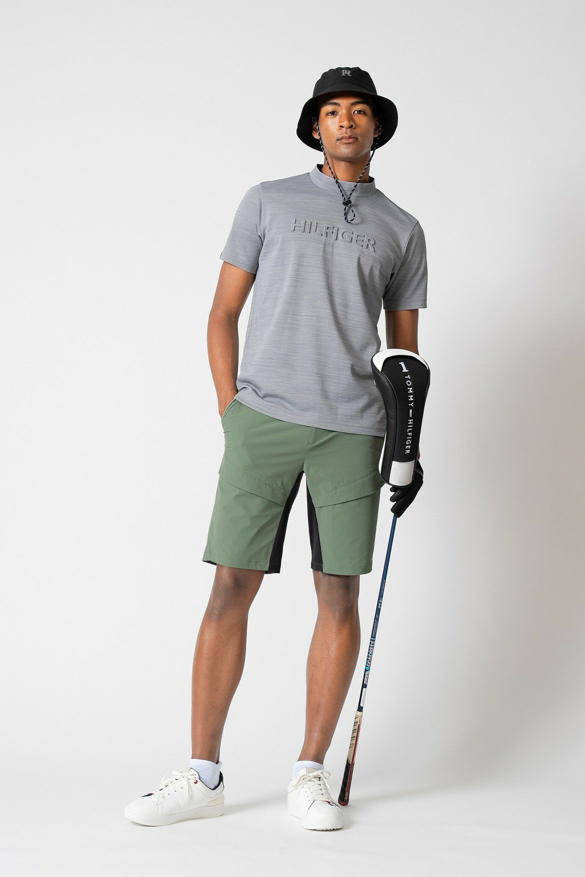 トミーヒルフィガーのバケットハット