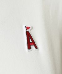 アダバットのハイネックシャツ
