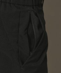 アダバットのロングパンツ