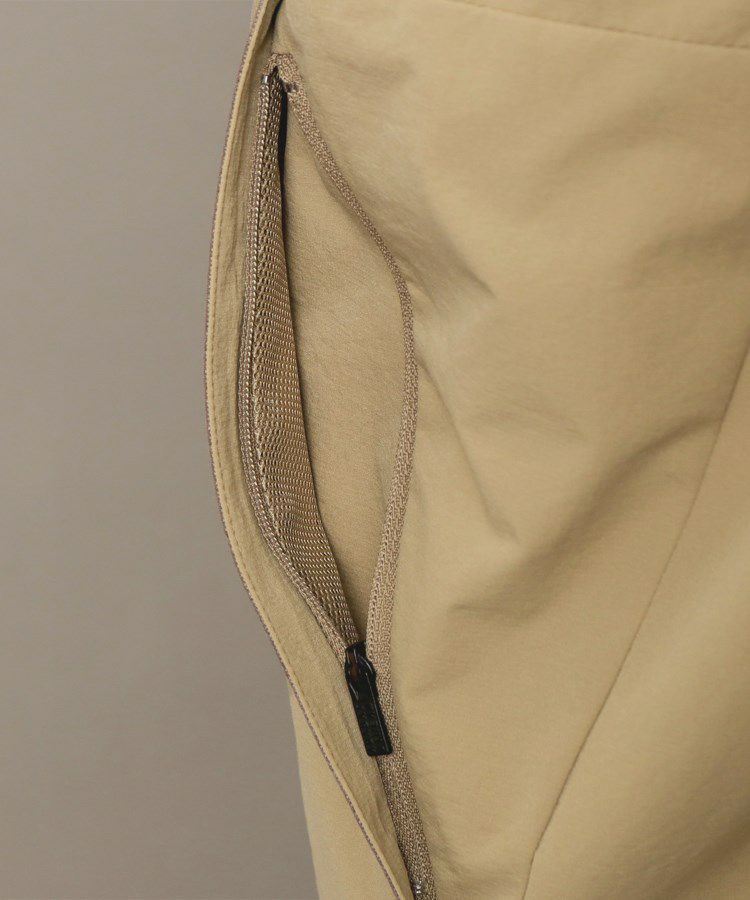 アダバットのブルゾン