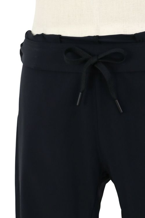 ケースリービーゼロのロングパンツ