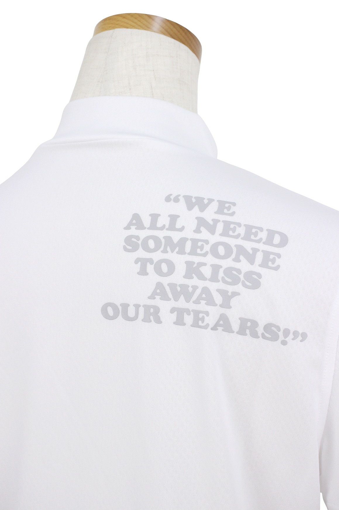 カステルバジャックスポーツのハイネックシャツ