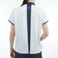アドミラルゴルフのハイネックシャツ