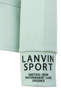 ランバンスポールのハイネックシャツ