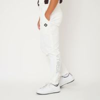 V12ゴルフのパンツ