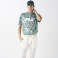 フィラのハイネックシャツ