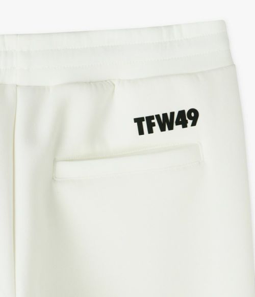 TFW49のロングパンツ