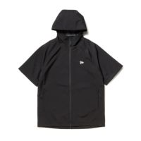 ニューエラのレインブルゾン