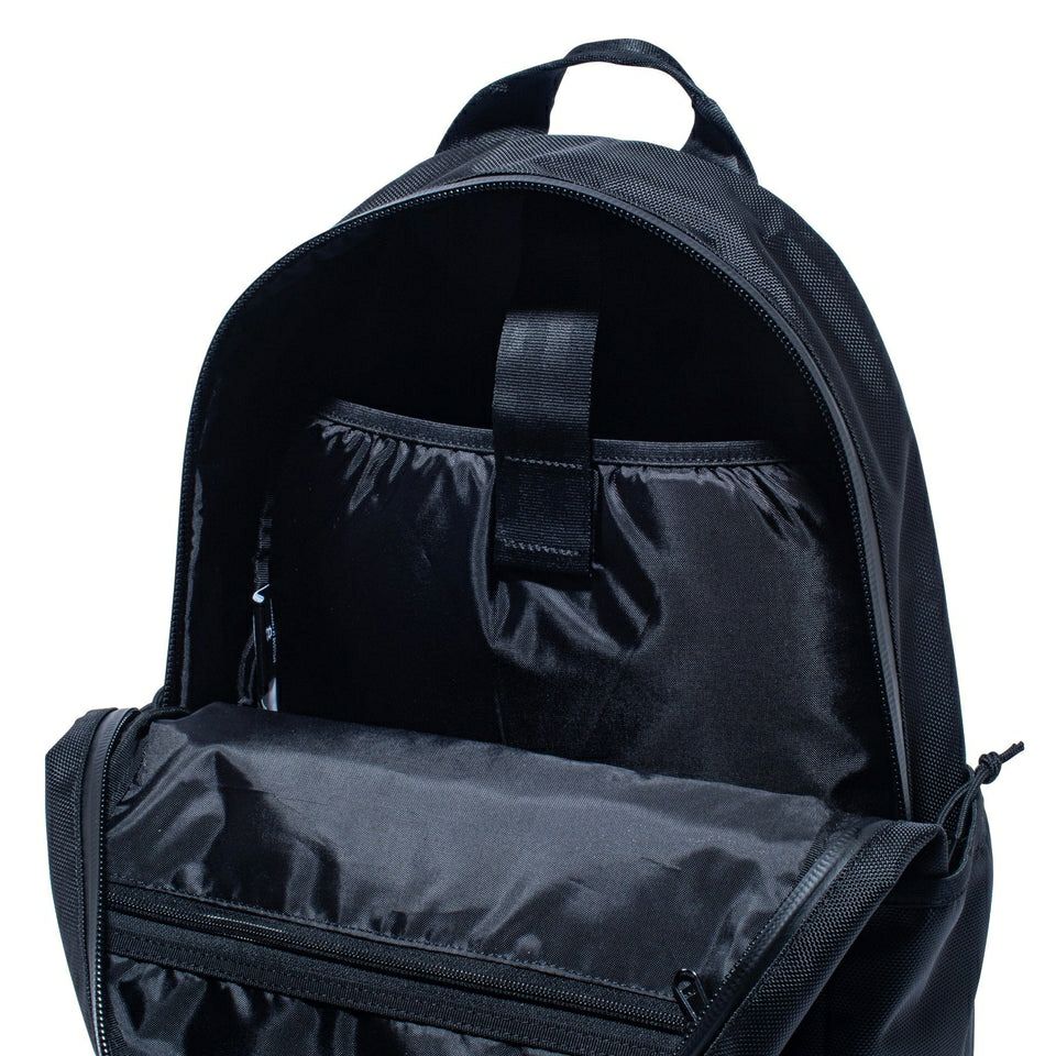 ニューエラのリュックサック