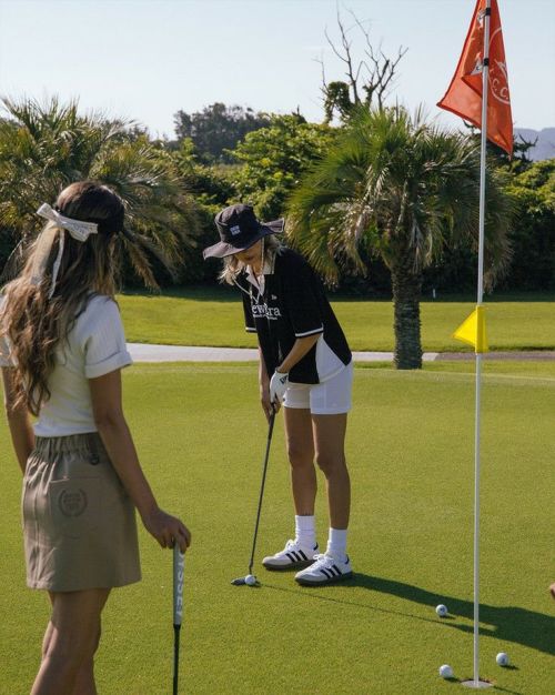 ニューエラのスカート