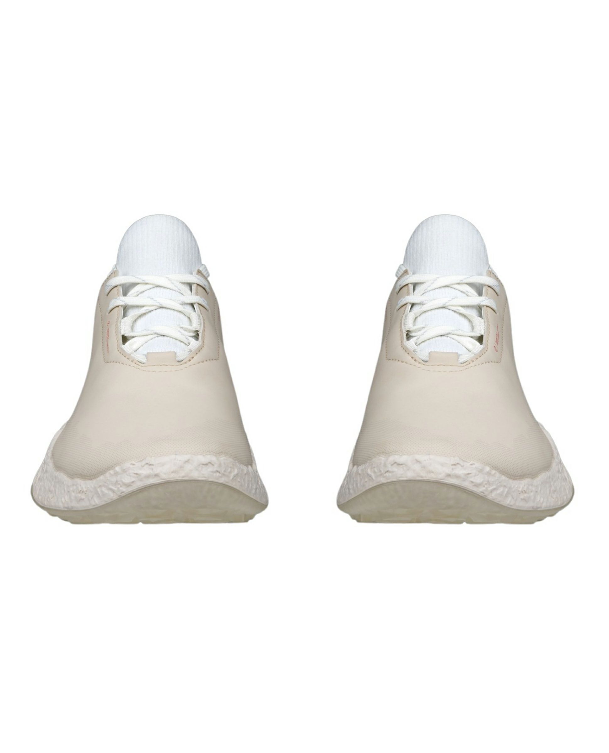 エコーゴルフのゴルフシューズ