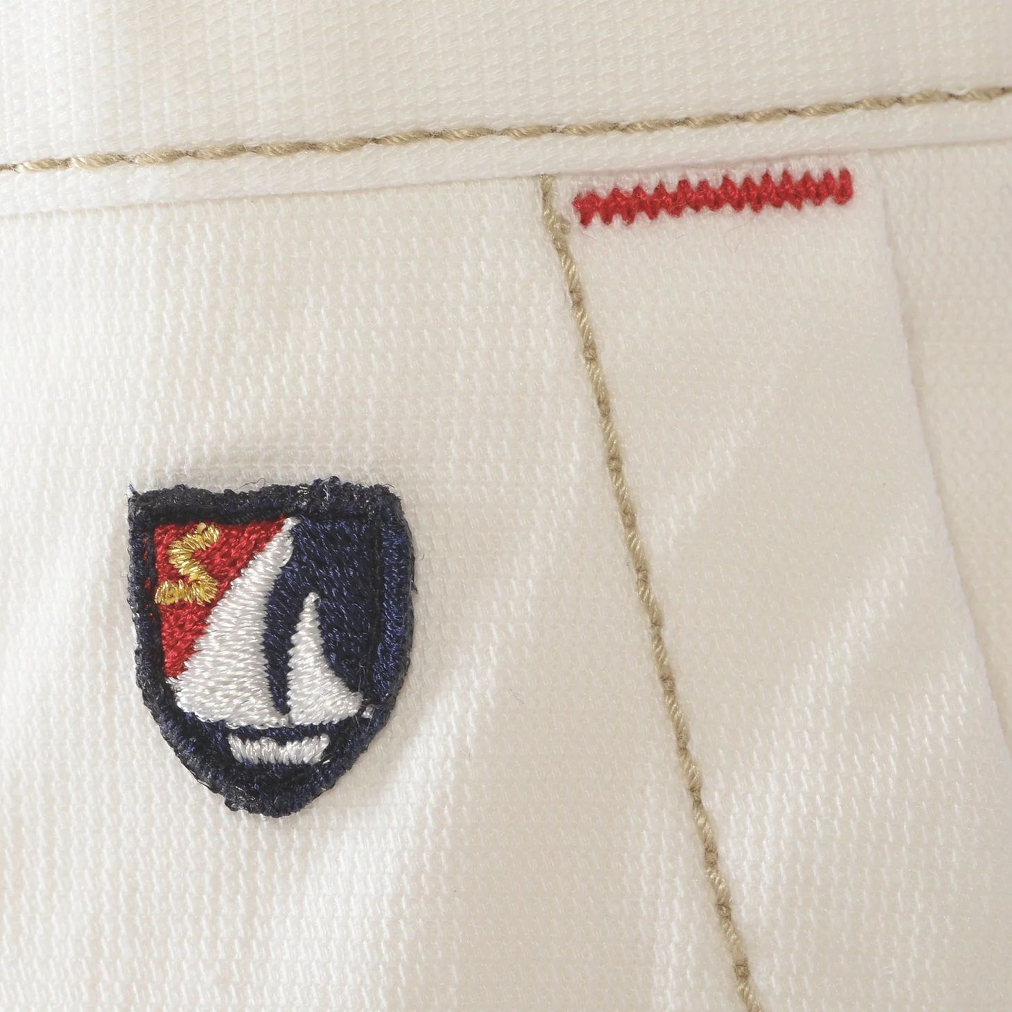 シナコバのパンツ