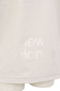 ニューバランスゴルフのブルゾン
