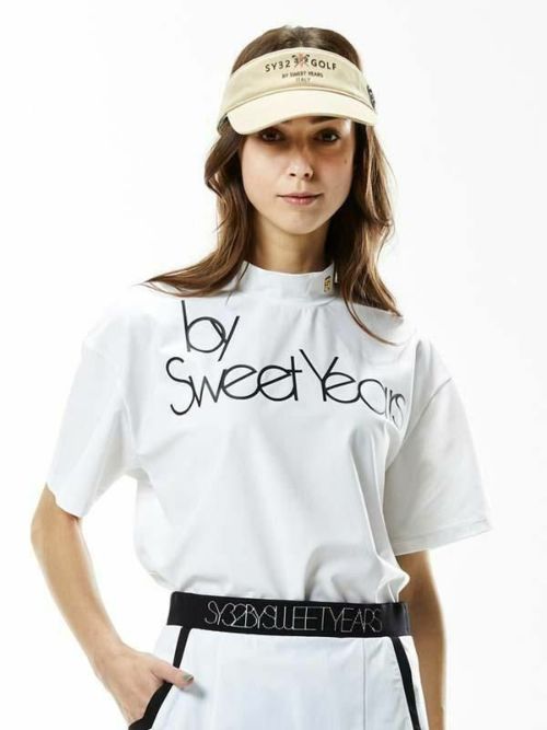 SY32のハイネックシャツ