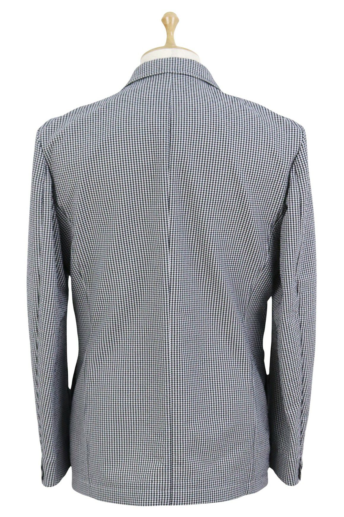 カステルバジャックのジャケット