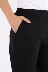 ニューバランスのロングパンツ