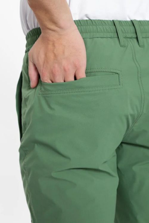 ピンのロングパンツ