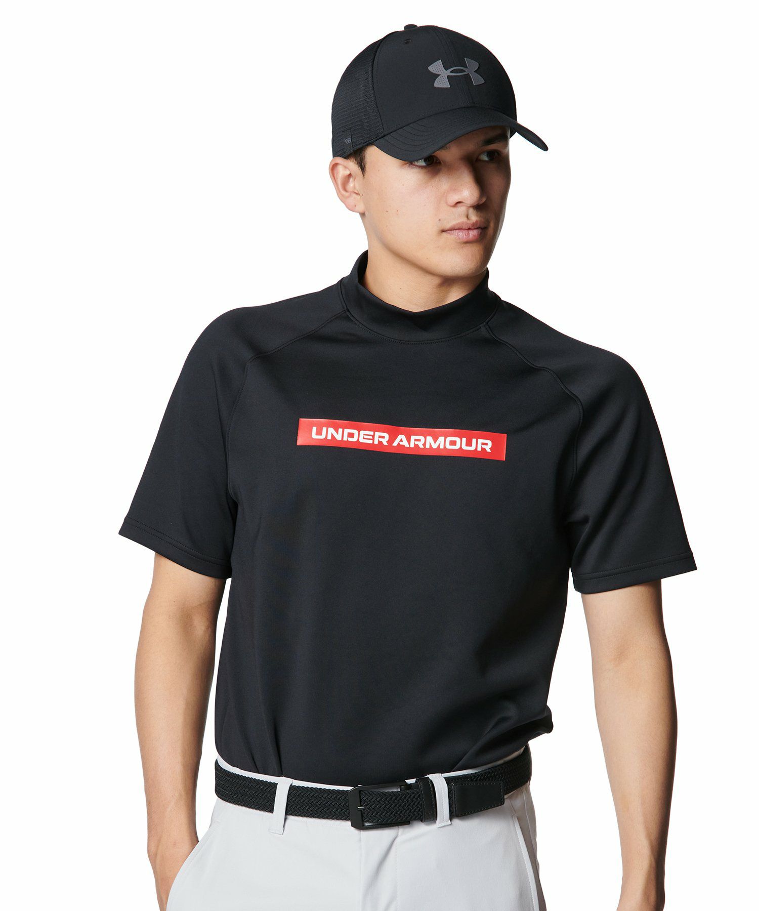 アンダーアーマーゴルフ日本正規品のハイネックシャツ