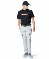 アンダーアーマーゴルフ日本正規品のハイネックシャツ