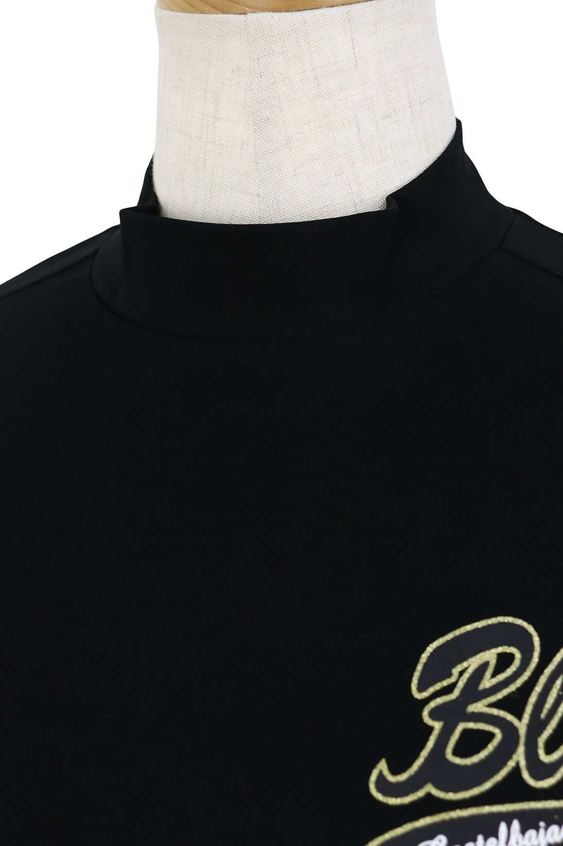 カステルバジャックスポーツブラックラインのハイネックシャツ