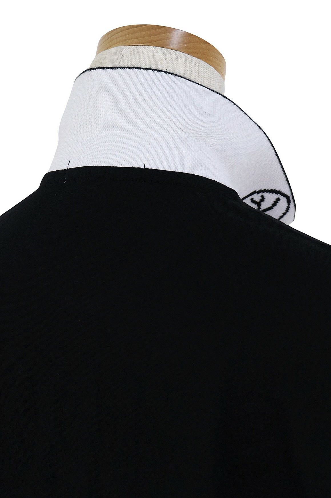 カステルバジャックのポロシャツ