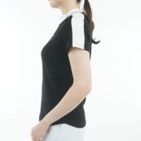 アドミラルゴルフのハイネックシャツ
