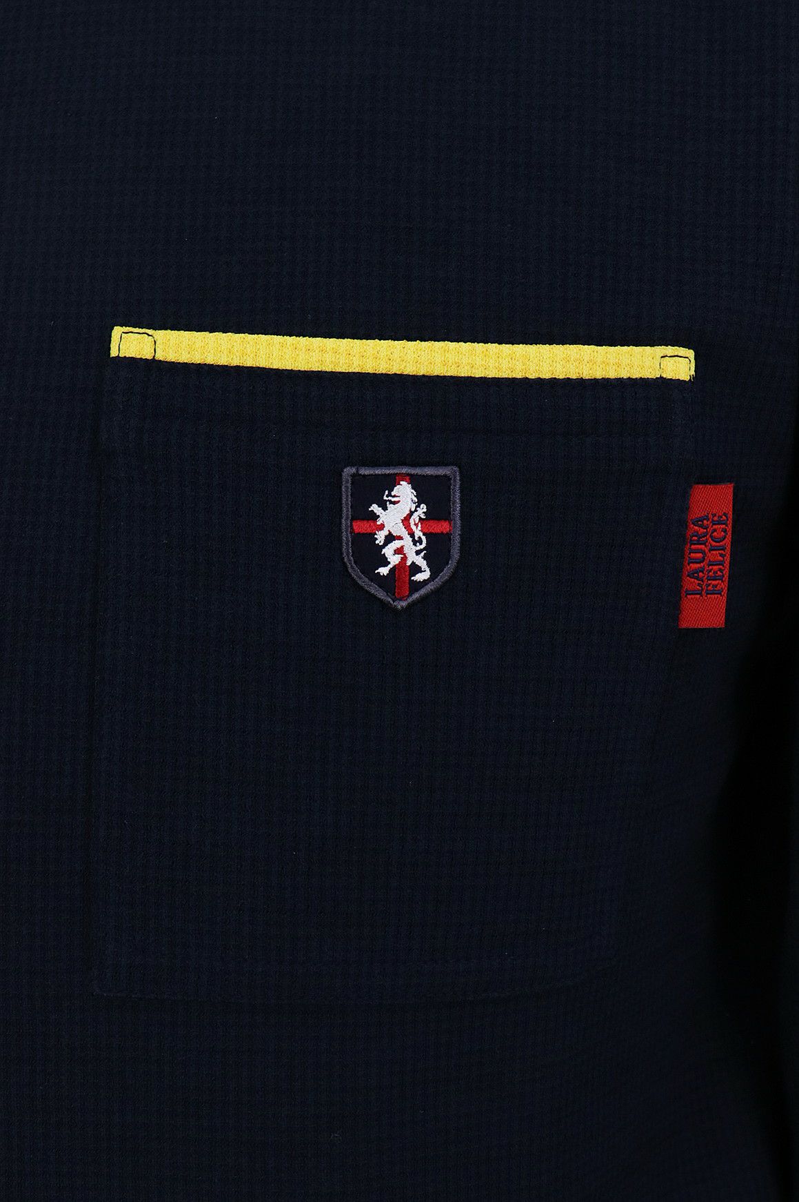 ラウラフェリーチェのTシャツ