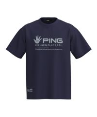 ピンのTシャツ