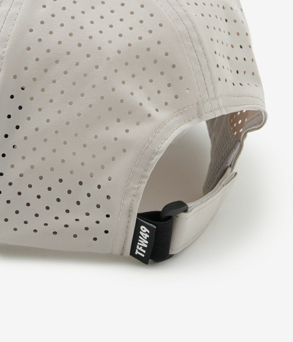 TFW49のキャップ