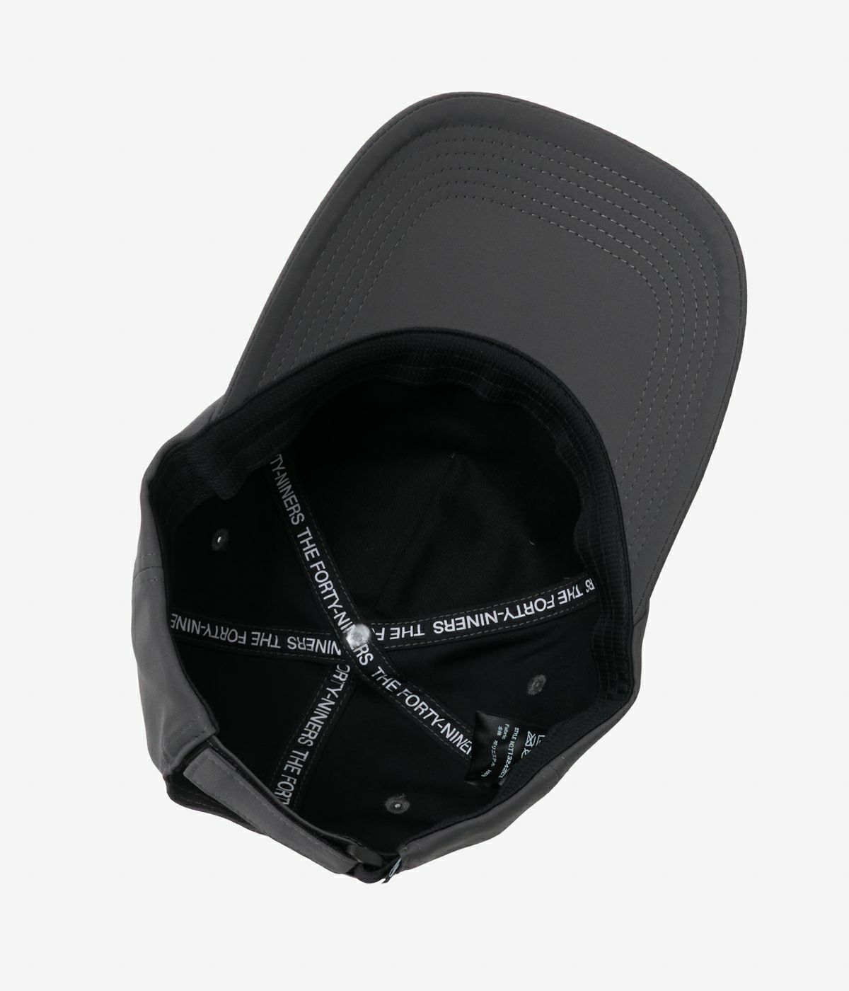 TFW49のキャップ