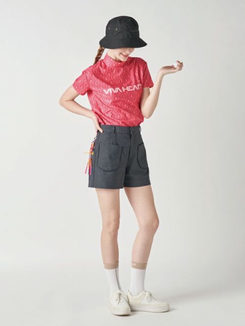 ビバハートのハイネックシャツ