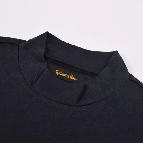 レザレクションのハイネックシャツ