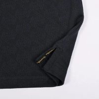 レザレクションのハイネックシャツ
