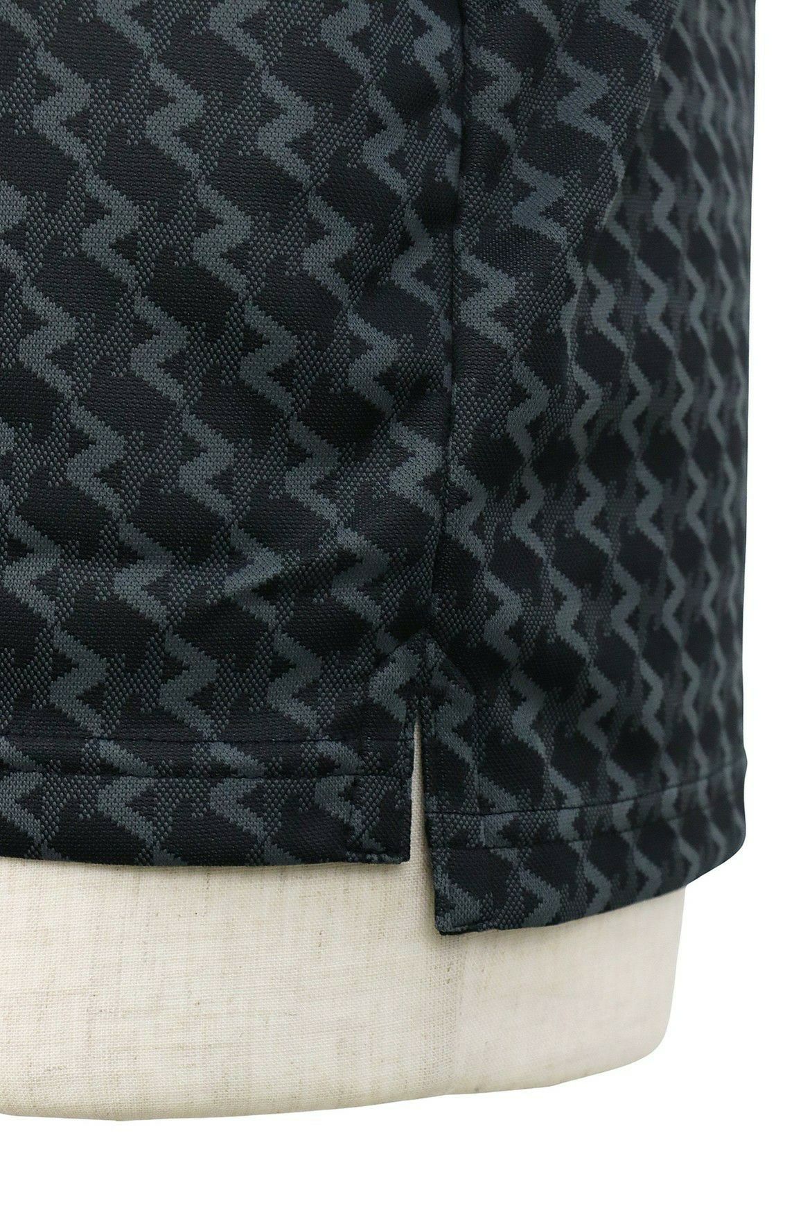 ゼロハリバートンのポロシャツ