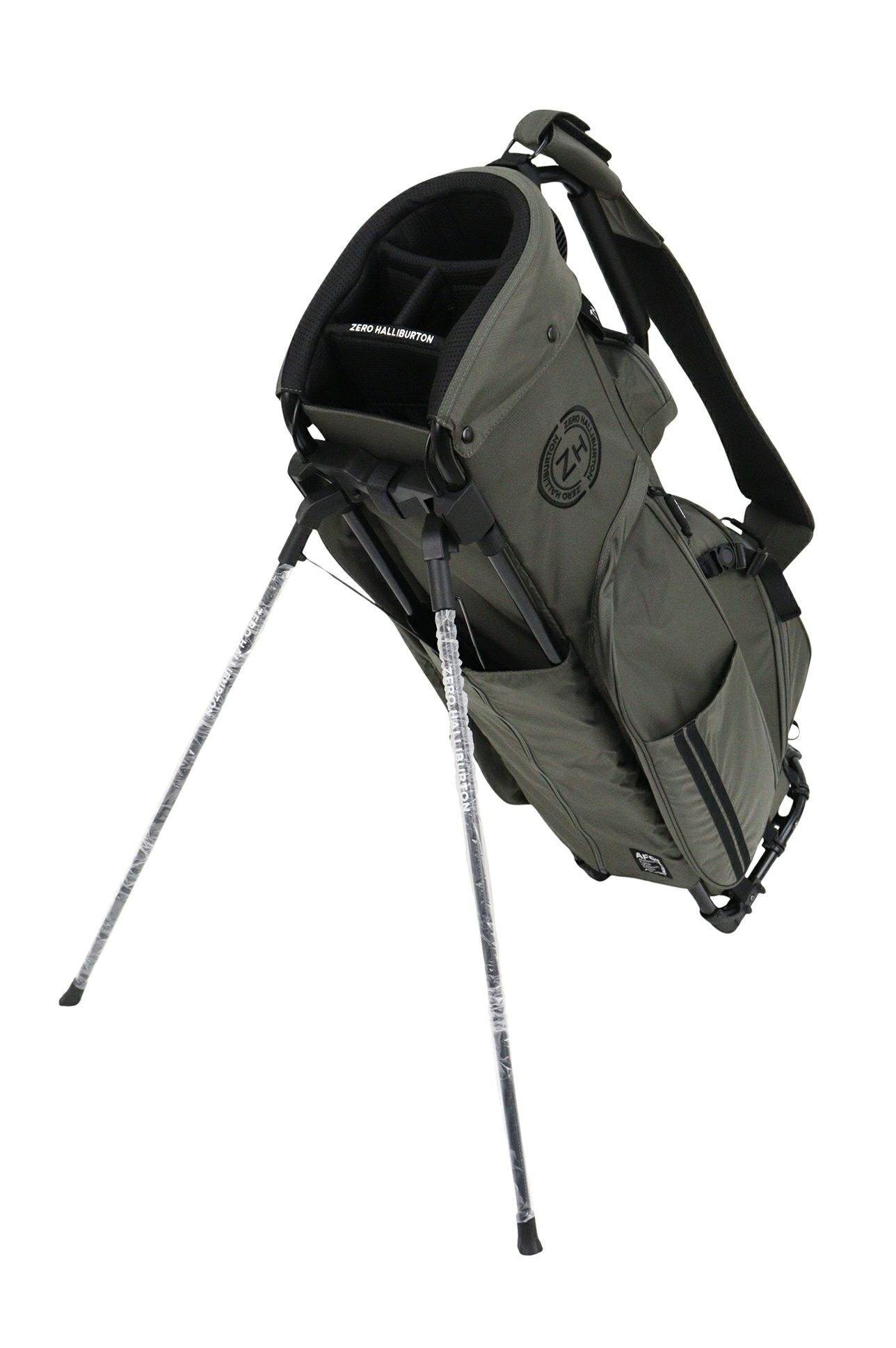 ゼロハリバートンのキャディバッグ