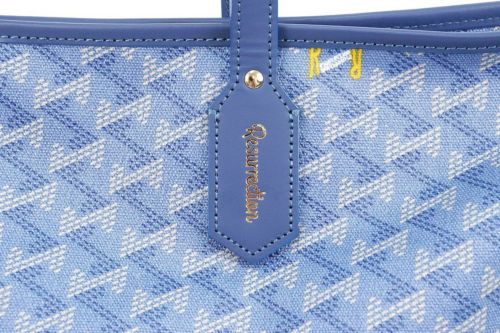 レザレクションのボストンバッグ
