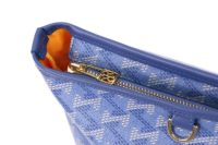 レザレクションのボストンバッグ
