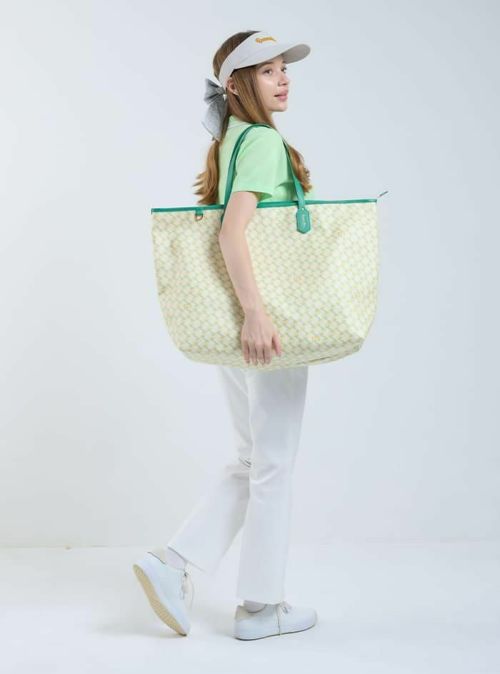 レザレクションのボストンバッグ
