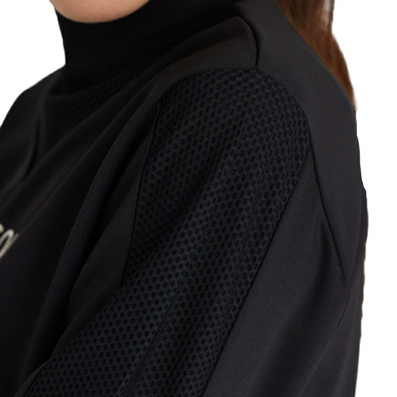 デルソルゴルフのハイネックシャツ