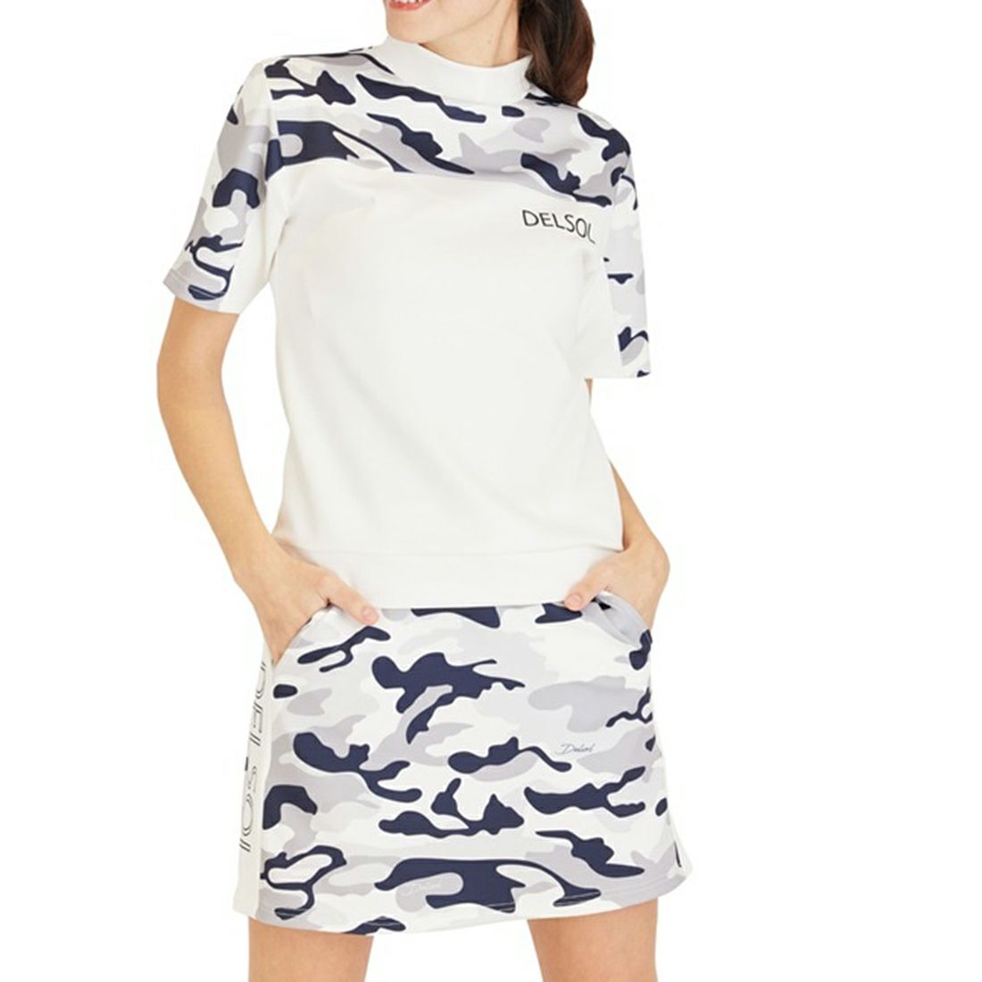 デルソルゴルフのハイネックシャツ