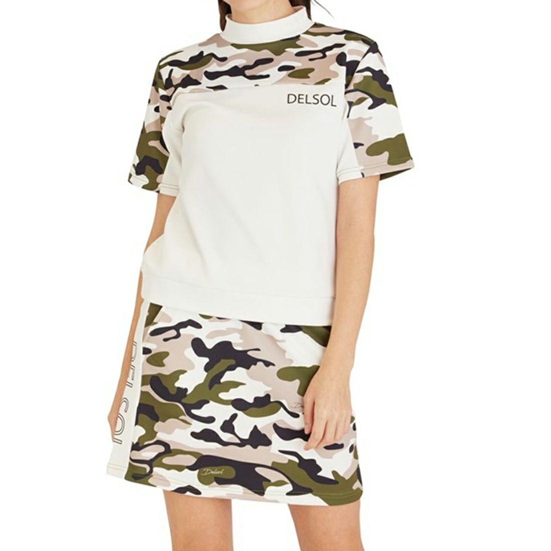 デルソルゴルフのハイネックシャツ