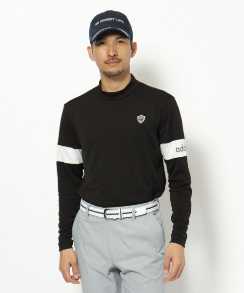 アダバットのハイネックシャツ